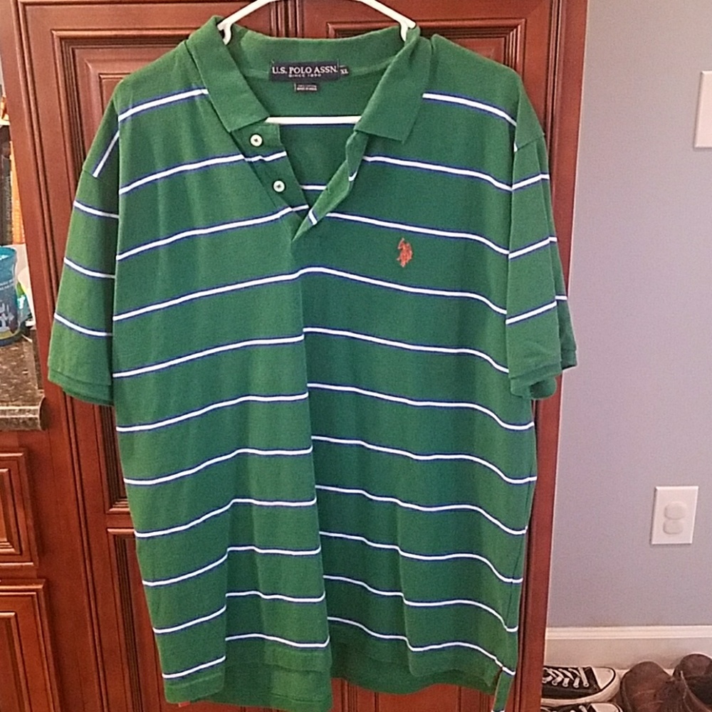 Men's polo shirt